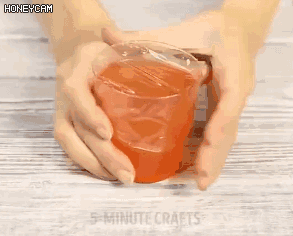 马桶堵住了怎么办，家里马桶堵住怎么处理（用不起眼的它就能轻松搞定）