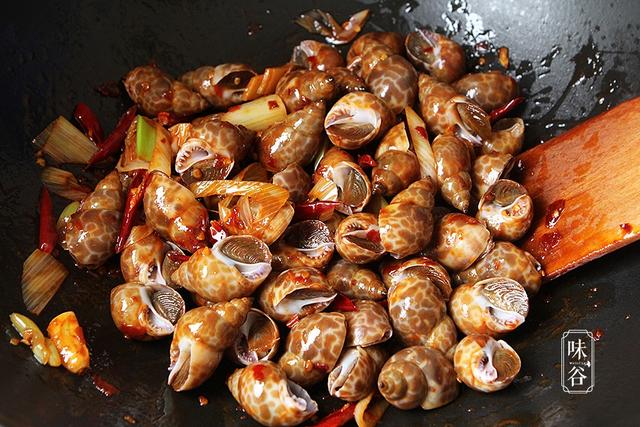 花螺怎样煮好吃，花螺怎么煮好吃又简单（花螺别再白灼了）