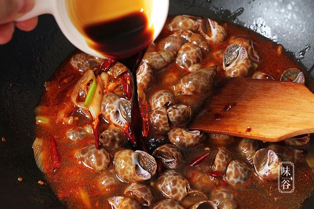 花螺怎样煮好吃，花螺怎么煮好吃又简单（花螺别再白灼了）