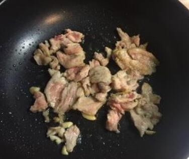 圖片[3]-【青辣椒炒五花肉】做法步驟圖 又香又嫩滑 一口氣吃3碗白干飯-起舞食譜網