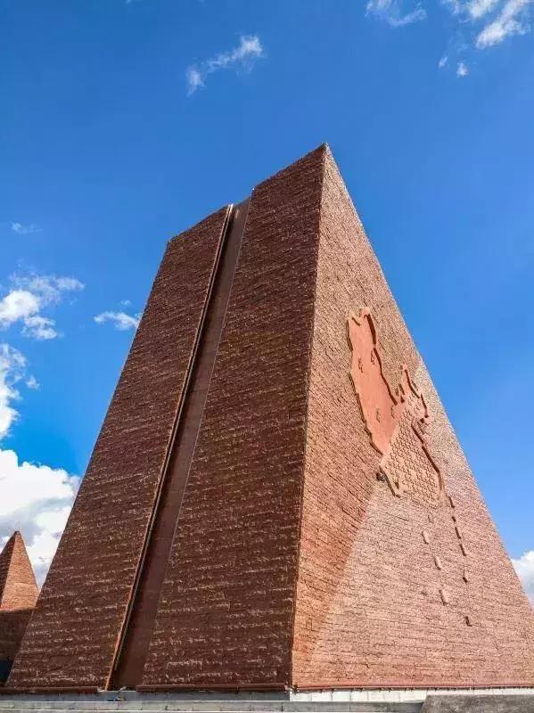 黑河腾冲线有什么地理意义，黑河腾冲一线地理意义是什么（横跨3700公里从瑷珲到腾冲）