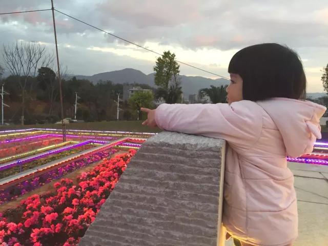 黑河腾冲线有什么地理意义，黑河腾冲一线地理意义是什么（横跨3700公里从瑷珲到腾冲）