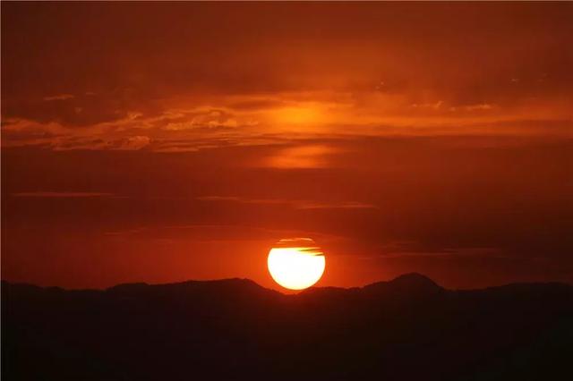 黑河腾冲线有什么地理意义，黑河腾冲一线地理意义是什么（横跨3700公里从瑷珲到腾冲）