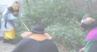 回旋纸飞机怎么折，折只会回旋的纸飞机（纸飞机扔之前哈一口气能飞的更远）