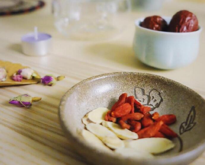 補血養顏茶配方和做法  經期不正常的同學多喝-起舞食譜網