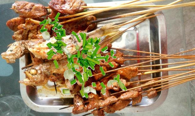 撑台脚是什么意思，撑台脚是什么意思,要怎样回复（如何准备一次完美BBQ）