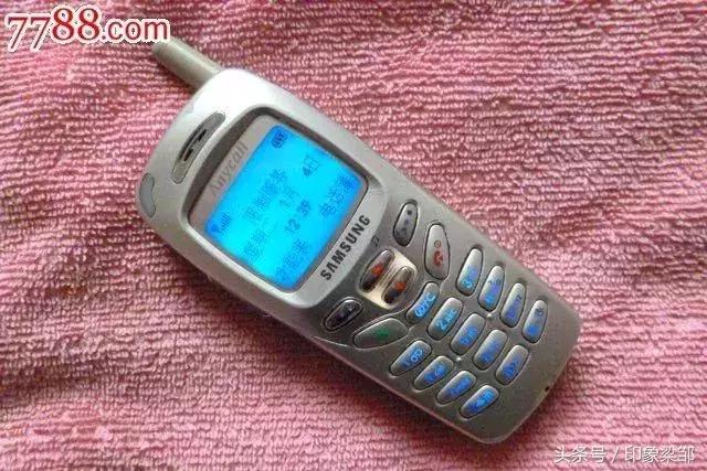 西门子3508，bga植球（来看看这里有你用过的第一部手机吗）