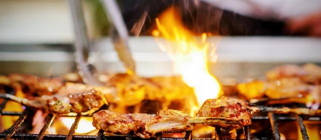 撑台脚是什么意思，撑台脚是什么意思,要怎样回复（如何准备一次完美BBQ）