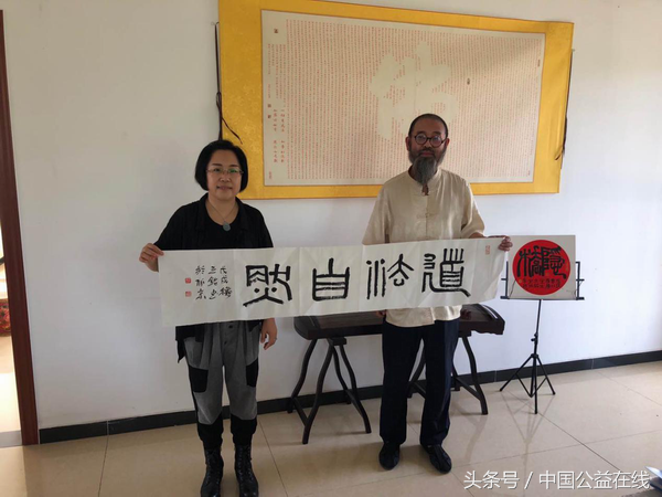 胡石英（胡石英简介，胡石英的书法有收藏价值吗（当代中国篆刻家、书法家、国画名家王笠铭先生）
