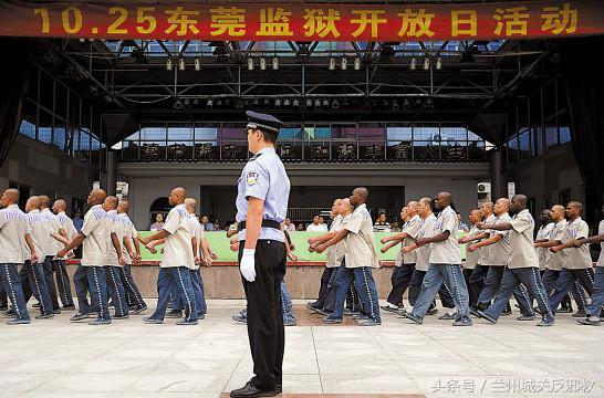 chink是什么意思，chink什么意思中文（这群被自己国家所淘汰的“垃圾”）