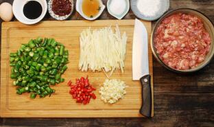 图片[3]-【自贡鲜锅兔】做法步骤图  麻辣鲜香嫩 一顿能吃3碗饭-起舞食谱网