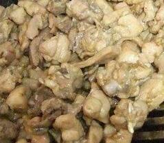 图片[4]-【自贡鲜锅兔】做法步骤图  麻辣鲜香嫩 一顿能吃3碗饭-起舞食谱网