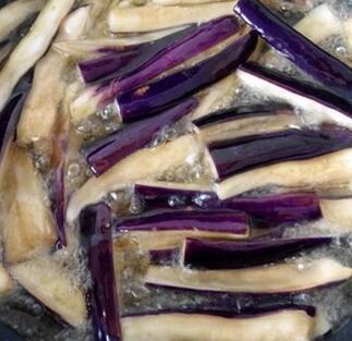 图片[7]-【红烧肉末茄子】做法步骤图  家人超爱吃 比大厨做的还好吃-起舞食谱网