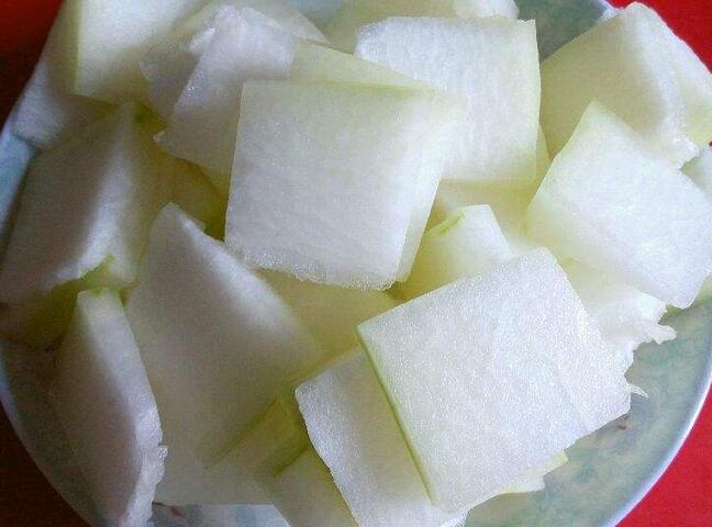 圖片[2]-【炒冬瓜】做法步驟圖  點“它”更加鮮香清甜-起舞食譜網(wǎng)