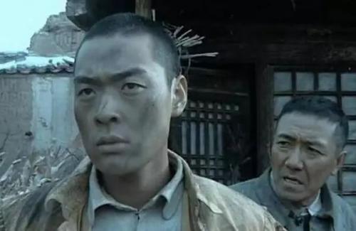 雷霆战将李云龙哭了，李云龙曾痛哭过三次