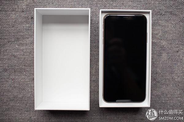 苹果xrmax，苹果xr和苹果xs max该怎么选（Max详细评测附带充电器推荐）