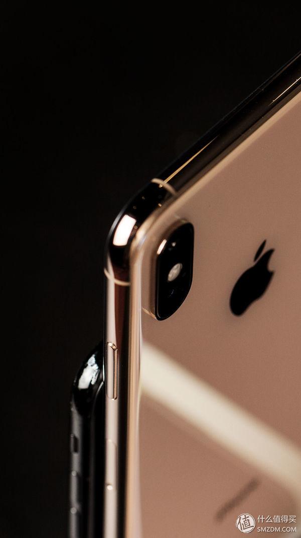 苹果xrmax，苹果xr和苹果xs max该怎么选（Max详细评测附带充电器推荐）