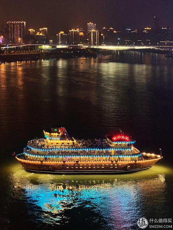 苹果xrmax，苹果xr和苹果xs max该怎么选（Max详细评测附带充电器推荐）