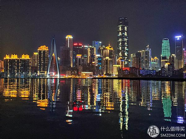 苹果xrmax，苹果xr和苹果xs max该怎么选（Max详细评测附带充电器推荐）