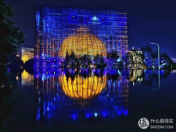 苹果xrmax，苹果xr和苹果xs max该怎么选（Max详细评测附带充电器推荐）