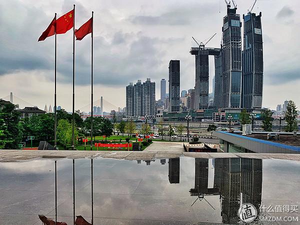 苹果xrmax，苹果xr和苹果xs max该怎么选（Max详细评测附带充电器推荐）