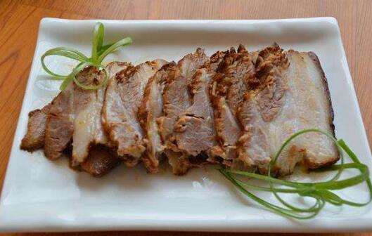 【香辣鹵肉】做法步驟圖 越吃越有味 是下酒的好菜！-起舞食譜網