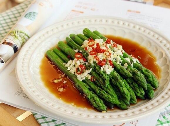 图片[5]-【油淋芦笋】做法步骤图  简单一煮一淋 鲜辣脆嫩 胜过吃海鱼-起舞食谱网