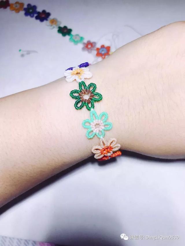 狗狗牵引绳怎么套，狗绳怎么套（实用的简单多功能小花、狗狗牵引绳的制作）