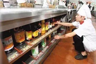 打荷的主要工作内容是什么，配菜打荷是什么工作（如何做好一个给力的打荷）