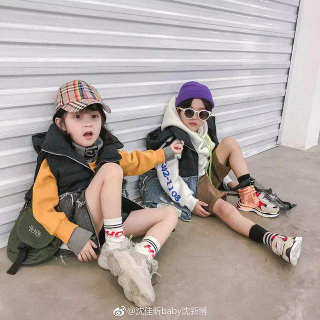 可爱的沈佳昕♡，微信头像，可爱的沈佳昕♡（秀恩爱算什么，有本事秀哥哥啊）