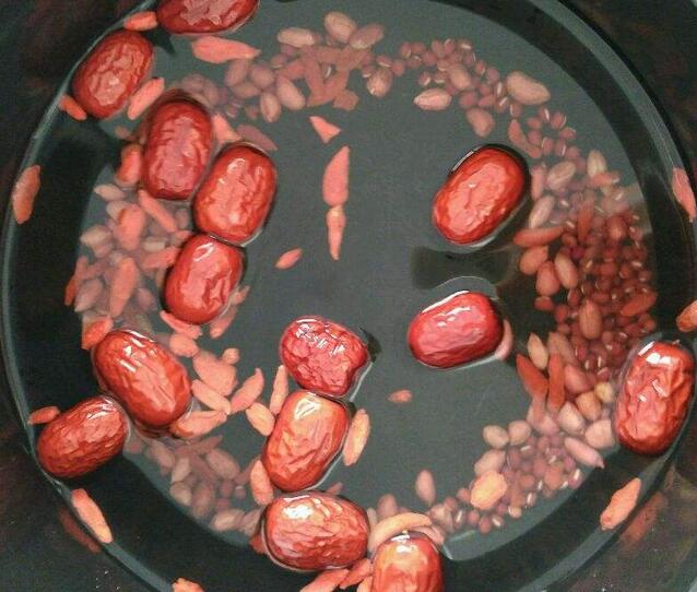 图片[3]-【五红汤】做法步骤图   一周喝两三次 气色红润有光泽-起舞食谱网