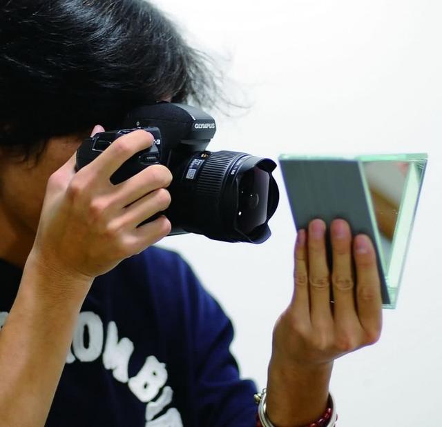 万花筒怎么制作，怎么制作万花筒（10分钟 镜头巧变万花筒）