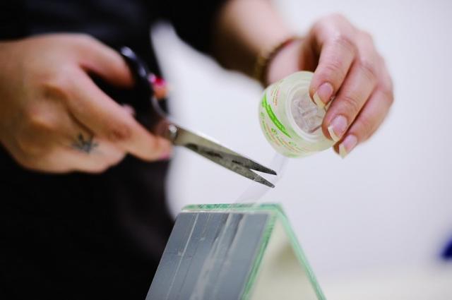 万花筒怎么制作，怎么制作万花筒（10分钟 镜头巧变万花筒）