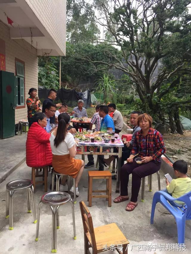 陆川县属于哪个市，广西陆川（有一个美丽而古老的县城——陆川县过重阳节）