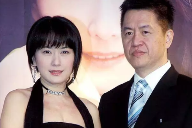 家有仙妻演员表，如今54岁依然美若天仙