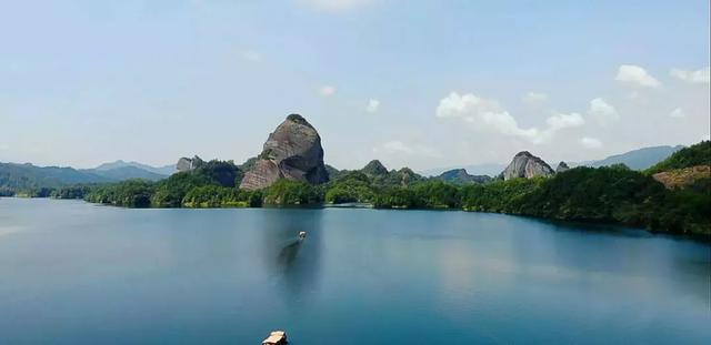 江西天柱峰景区在什么地方，重阳节过的都那么有意义