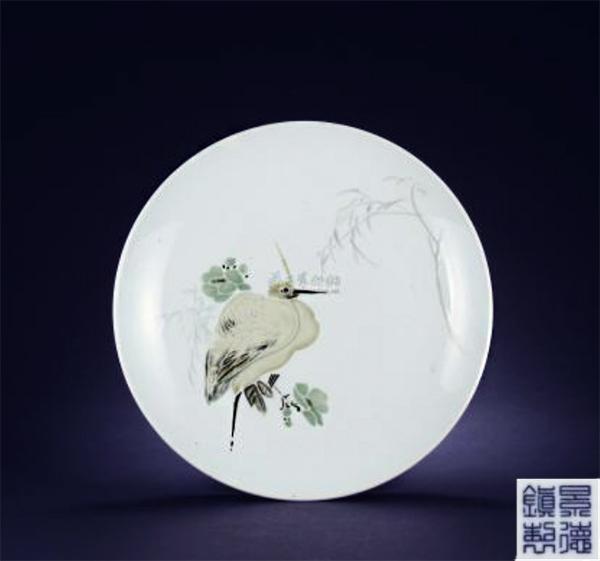 青花瓷上釉方法，釉上彩青花瓷（也划出了不同的使用方法）