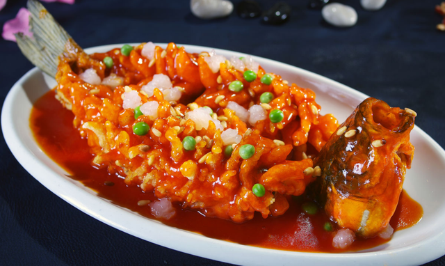 桂鱼身上的刺要剪掉吗，桂鱼背上的刺要去掉吗（桂花鱼这样做才好吃）