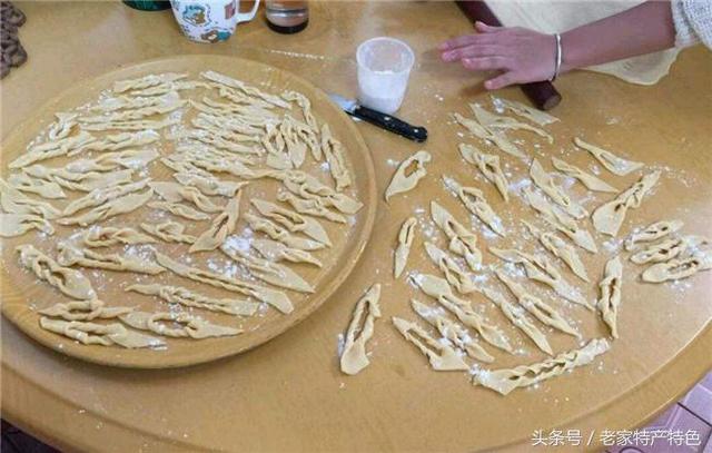 蛋散制作方法和配方，制作过程简单的美味小零嘴