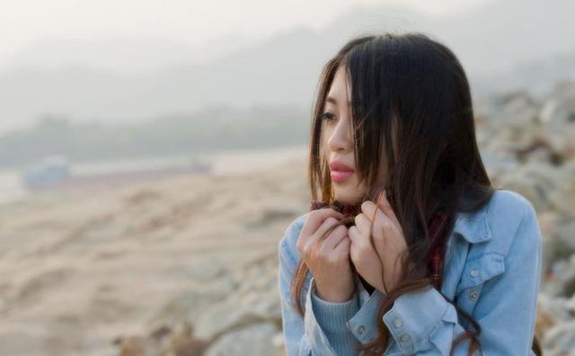 太喜欢一个人是上辈子欠的吗，感觉上辈子欠一个人的（却一生念念不忘）