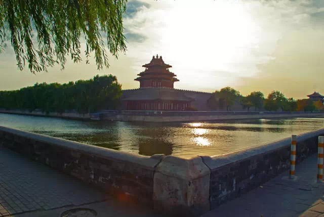 合同仲裁（合同纠纷普法之合同纠纷解决方法）