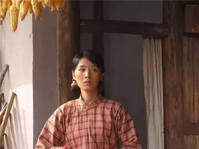 张艺谋导演的电影，张艺谋导演的电影《英雄》