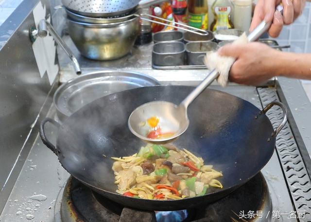 红烧猪肚家常做法，大厨分享实用的方法