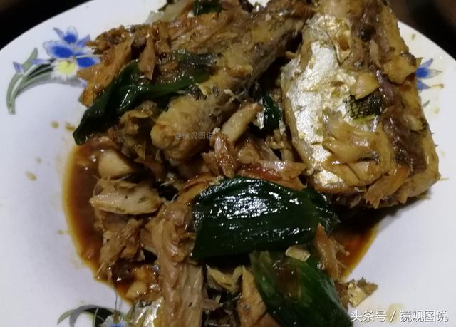 针鱼怎么做好吃，美味针鱼的做法（39元买了两条针鱼红烧尝鲜）