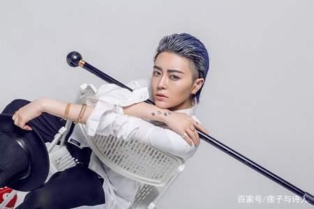 中国大陆女rapper18岁月经，18岁女RAPPER（这届新说唱的女rapper）