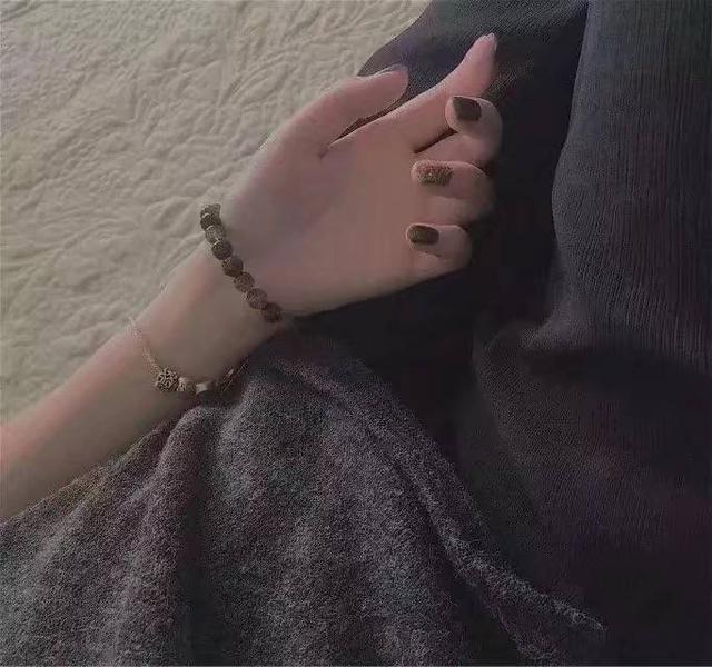 空间背景图，好看的空间背景图（空间朋友圈无水印背景图）