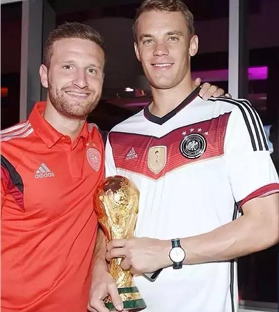 dw手表的含义是什么，dw手表是什么牌子（DW手表为何成为时尚界新宠）