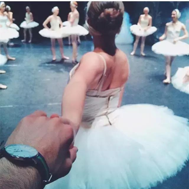 dw手表的含义是什么，dw手表是什么牌子（DW手表为何成为时尚界新宠）