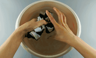 浴帽毛巾怎么戴，浴帽怎么戴（阴雨天衣服不干怎么办）