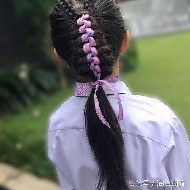 小女孩短发怎么编头发简单好看，小女孩短发怎么编头发简单好看又漂亮（几款简单可爱的儿童编发发型）